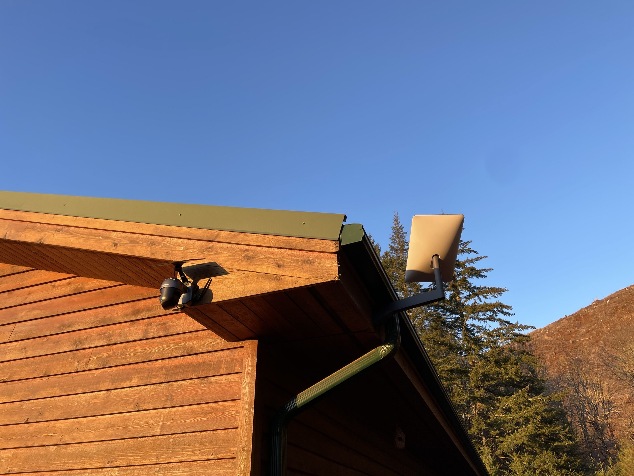 Starlink professional rooftop installation